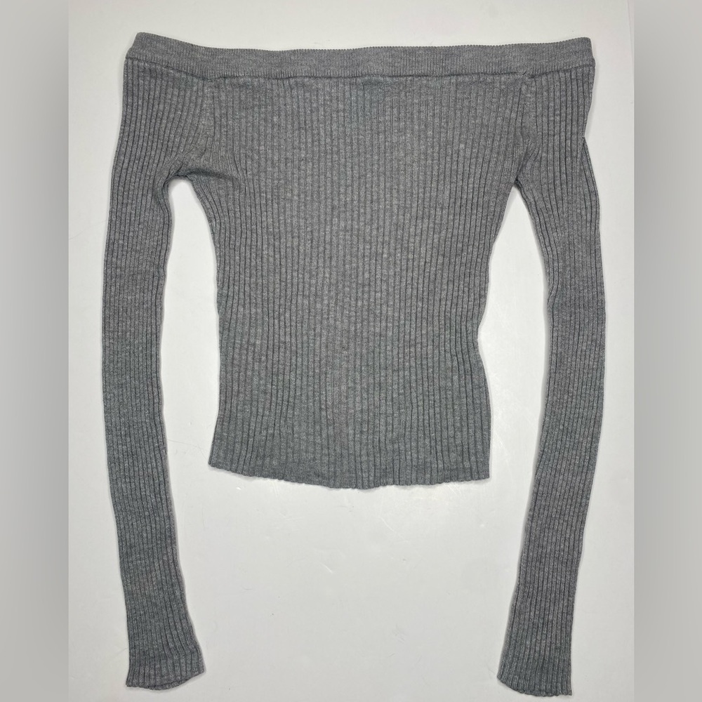 Forever 21 Ribbed Gray Off-the-Shoulder Long Sleeve Shirt Sz Sm